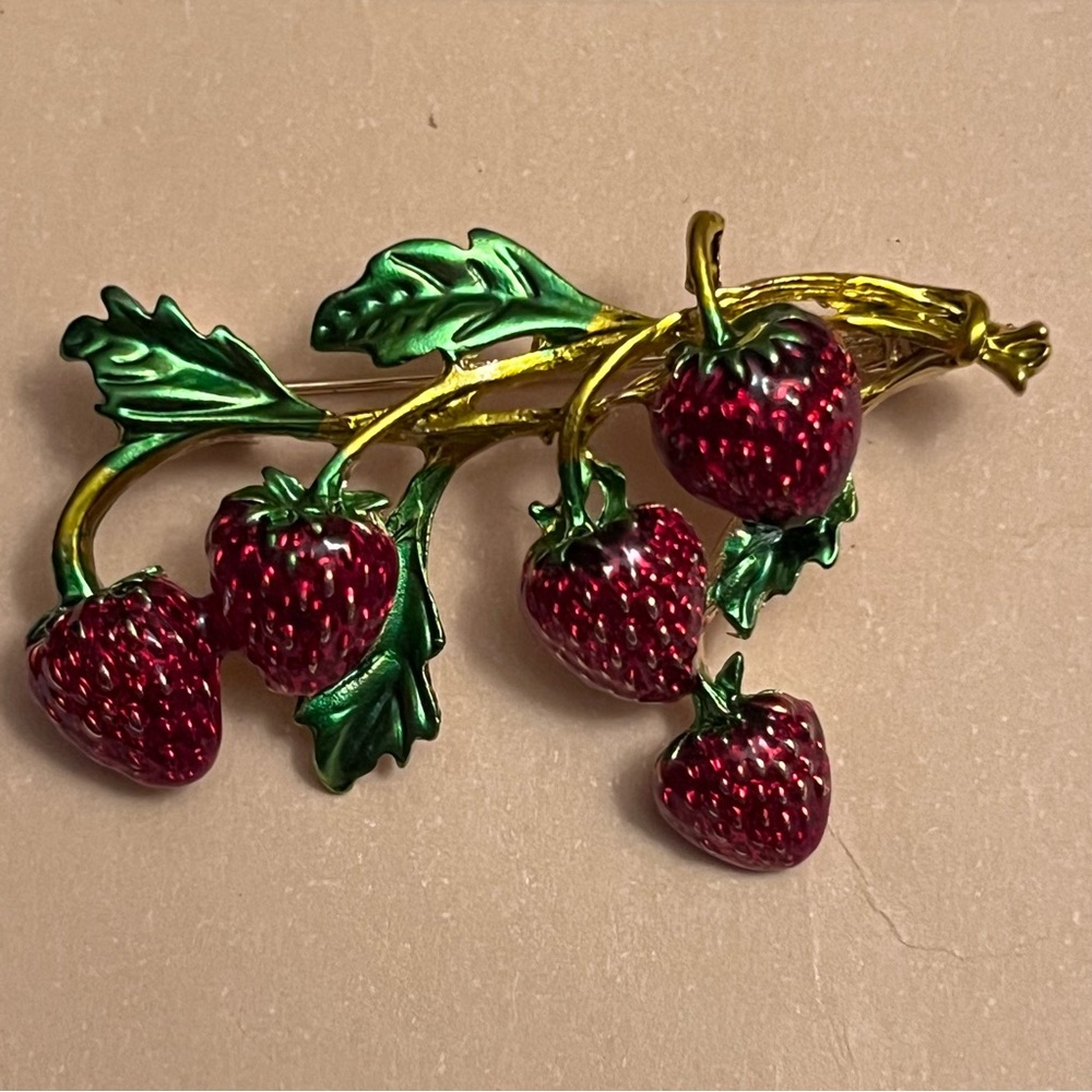 Strawberry Brooch